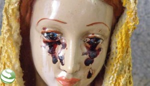 Virgen-Rosa-Mistica-de-nuevo-llora-lagrimas-de-sangre-despues-de-unos-dias-300x173